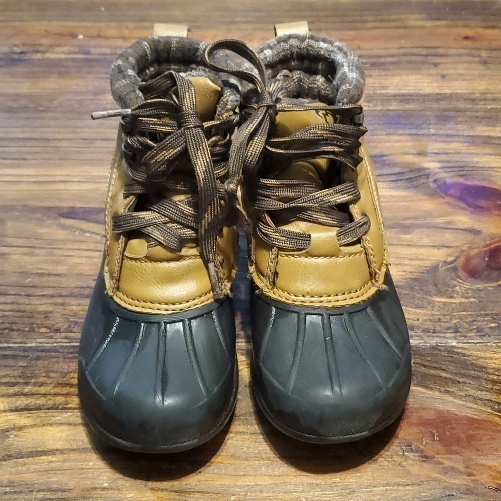 Magellan Outdoors Boys Duck Boots Size 13